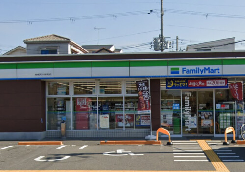 ファミリーマート天川新町店